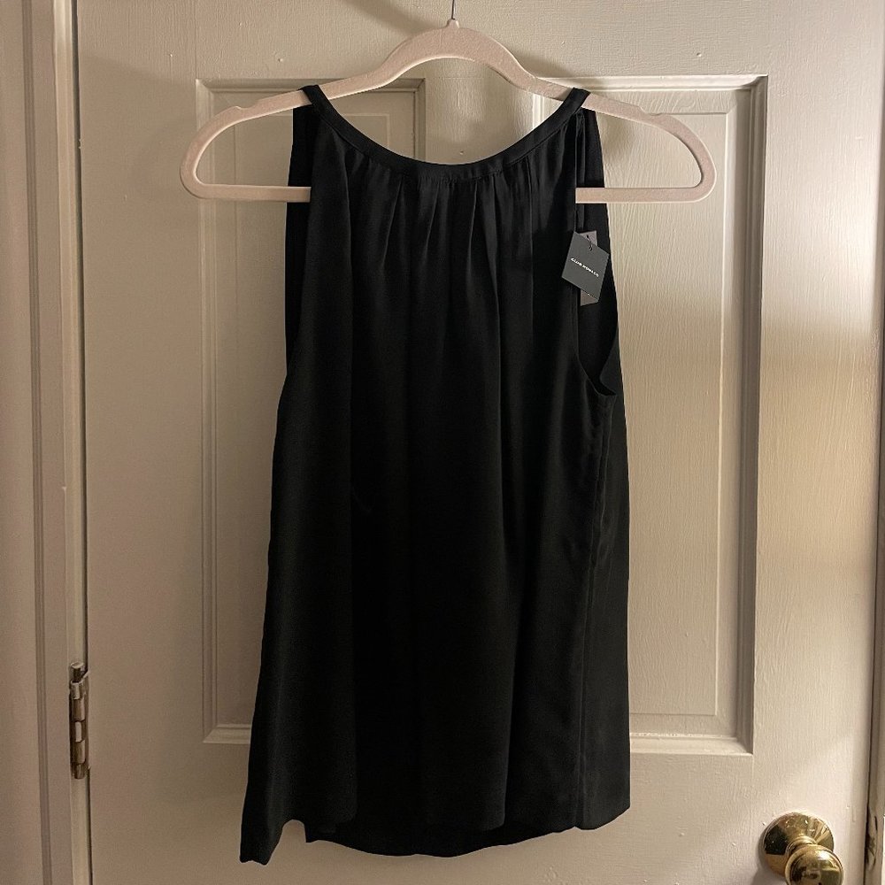 NWT! Club Monaco Sleeveless Pleat High Neck Top in Black, Size M
